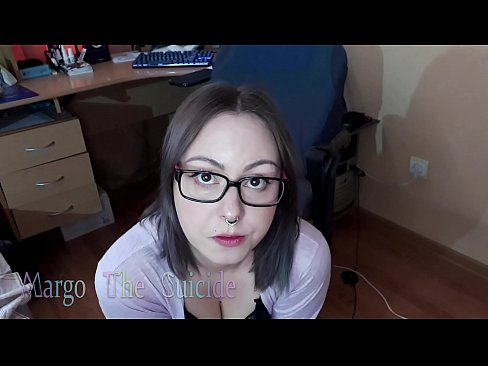 ❤️ Sexy holka s brýlemi kouří dildo hluboko na kameru ️ Šukání u cs.4k-porno.ru