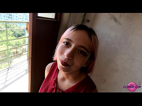 ❤️ Studentka smyslně kouří cizince ve vnitrozemí - sperma na tváři ️ Šukání u cs.4k-porno.ru